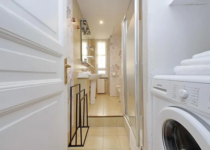 Luxury Vatican White House Rome